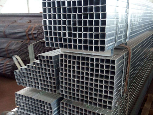 Q345方管唐山瑞丰355mm系列带钢出厂报价4000