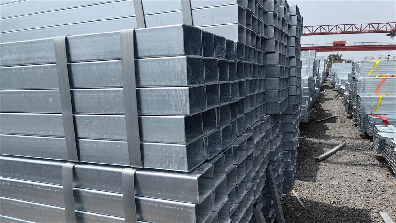 热浸锌无缝方矩管